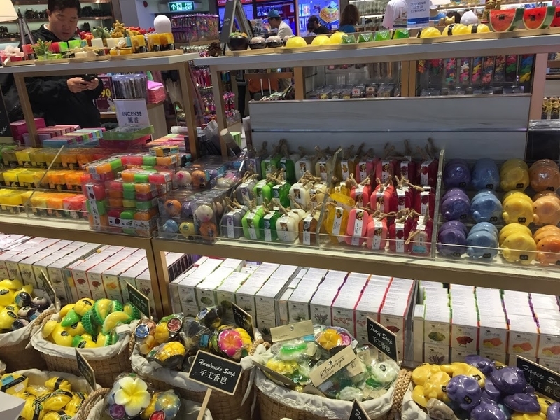 スワンナプーム国際空港の免税エリアで買えるお土産