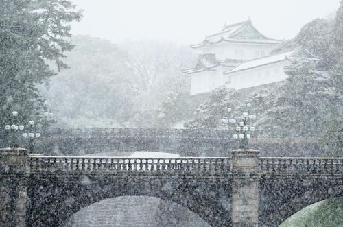 101 二重橋 Stock Photos, High-Res Pictures, and Images - Getty Images東京駅,皇居, 新幹線