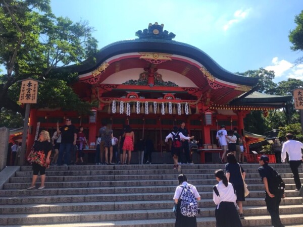 伏見稲荷大社の見どころ完全ガイド京都随一！圧倒的な神秘美「千本鳥居」から観光ルートマップまで - 週末はじめました