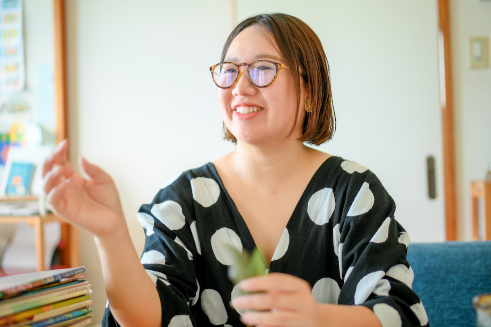 初の個展『SOME POP』を終えた沖縄出身のアーティスト、儀間朝龍さんにインタビュー BEAMS