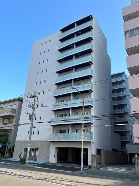 横浜市南区高根町４丁目 / マンション