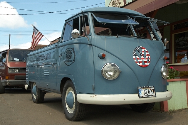 アメリカ雑貨通販 フィフティファイブ復刻ポスター B4フレーム付き ◇ VW ワーゲン トラック 1962 煙突