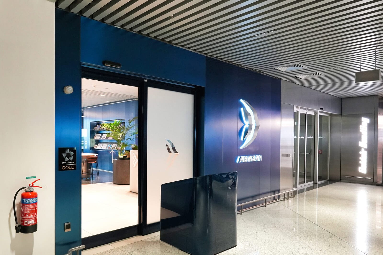 アテネ国際空港 ラウンジKITAGAWA.WS