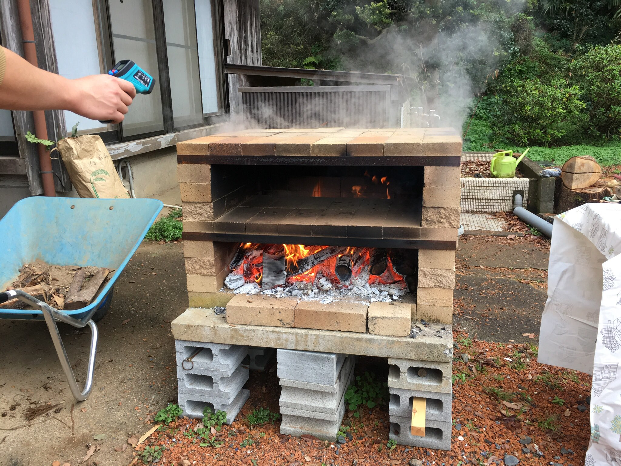 専門店の味を再現！キャンプ用ピザ窯おすすめ20選！高火力で焼ける本格オーブンPicky's