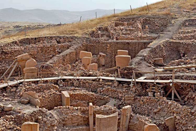 世界の不思議 世界最古！トルコの世界遺産「ギョベクリテペ」の4つの謎とは？TABIZINE～人生に旅心を～