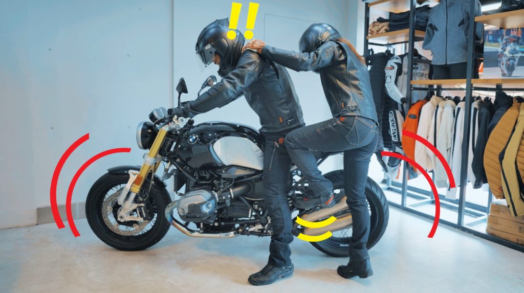 ママライダーと娘のタンデム走行チェック！ 軽二スクーターのプジョーモトシクル「ジャンゴ150スポーツ」でお出かけ！バイクのニュース