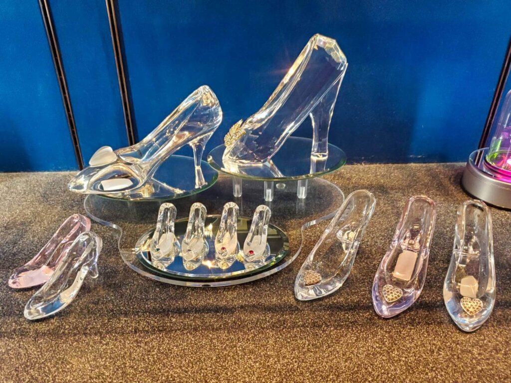 ディズニー ガラスの靴 販売場所・値段・サイズ。シーでも買える？東京ディズニーランド・シー旅行の攻略ブログ‐TDRおとく旅