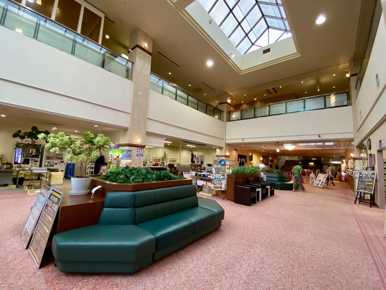 春日部温泉 湯楽の里春日部エリアガイド