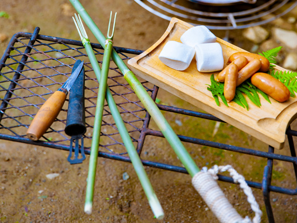 DIYの腕前はプロ級！自作のキャンプギアでファミリーキャンプを楽しむshunさん編 教えて！みんなのソトレシピ 8 ソトレシピ