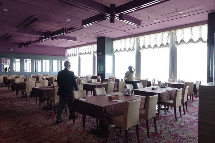 キャロットタワー展望台のカフェが絶対座れる穴場！眺めも最高世田谷ローカル SETAGAYA LOCAL