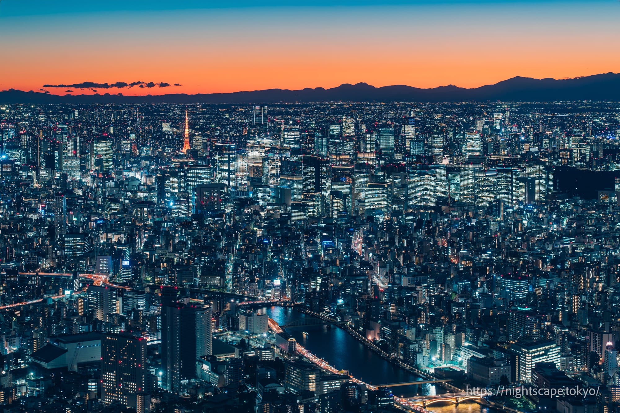 朝日新聞デジタル：天望デッキ フロア３５０ の映像表示端末「東京時空ナビ」 - 東京スカイツリー「天望回廊」公開 - トラベル