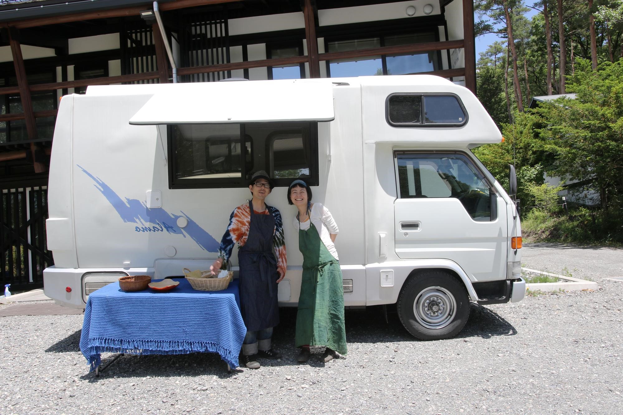 キッチンカー・キャンピングカー」のアイデア 18 件 2025キャンピングカー, 移動販売車, 移動式カフェ