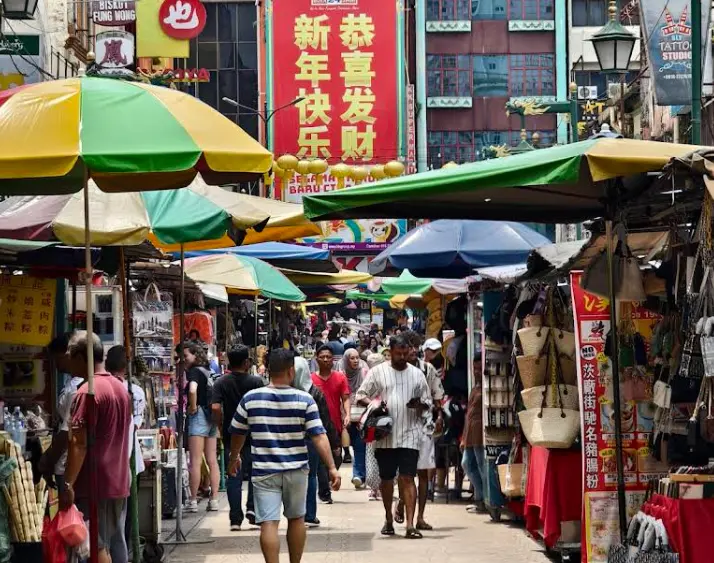 2025 タイ・バンコクでおすすめのナイトマーケット11選！新しいものや食べ物も紹介