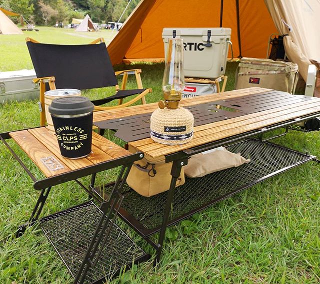 センスあふれるサイトとテーブルコーディネートが話題！Reikoさん編 教えて！みんなのソトレシピ 6ソトレシピキャンプ 飯レシピ＆アウトドアライフ・プラットフォーム