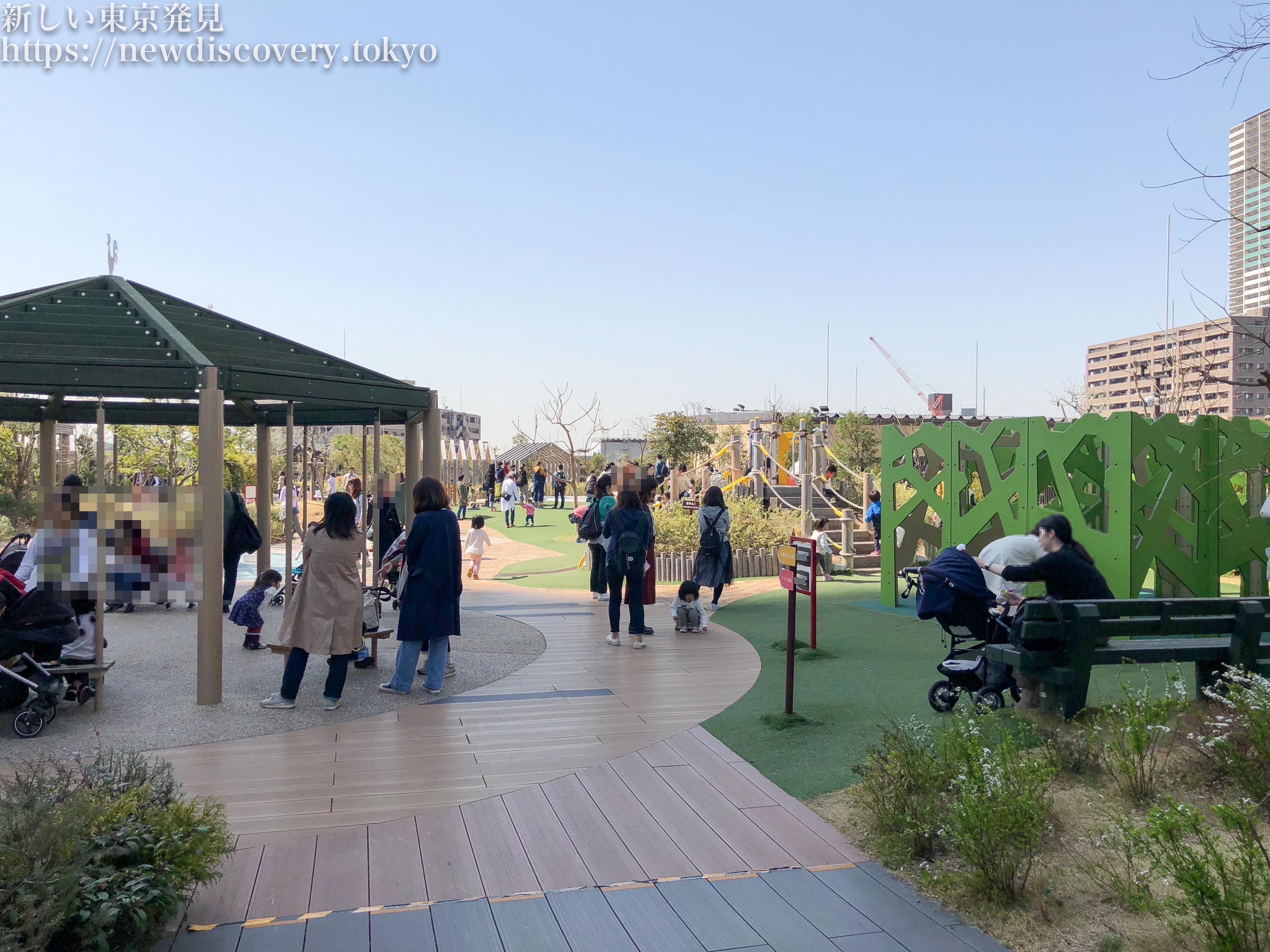 川崎・グランツリー武蔵小杉の屋上公園で楽しむ遊び場