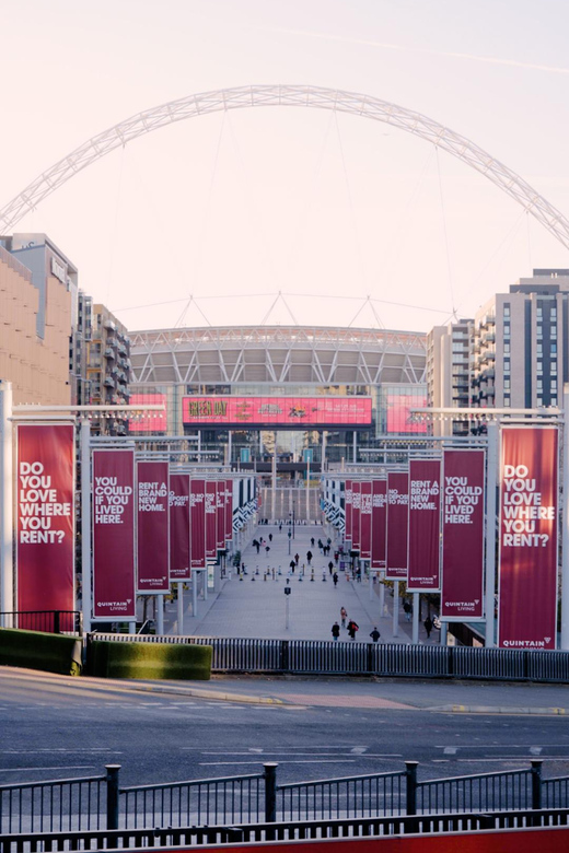 ウェンブリー・スタジアム・ツアー2025 - 舞台裏へのアクセス