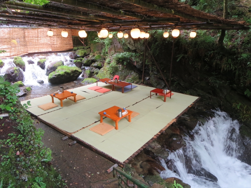 京都府 貴船の川床 写真素材499720- フォトライブラリ