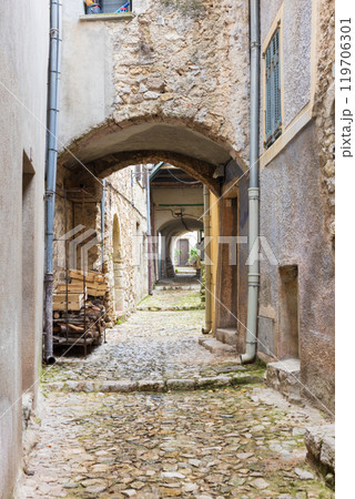 266,600点を超えるヨーロッパ 石畳のストックフォト、写真、そしてロイヤリティフリーの画像 - iStockヨーロッパ 街並み, 夜, パリ