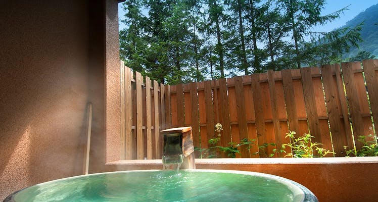 日帰り温泉9選！日光・鬼怒川などで楽しむ絶景＆癒しの湯めぐり 特集公式 日光市の観光サイト 日光旅ナビ