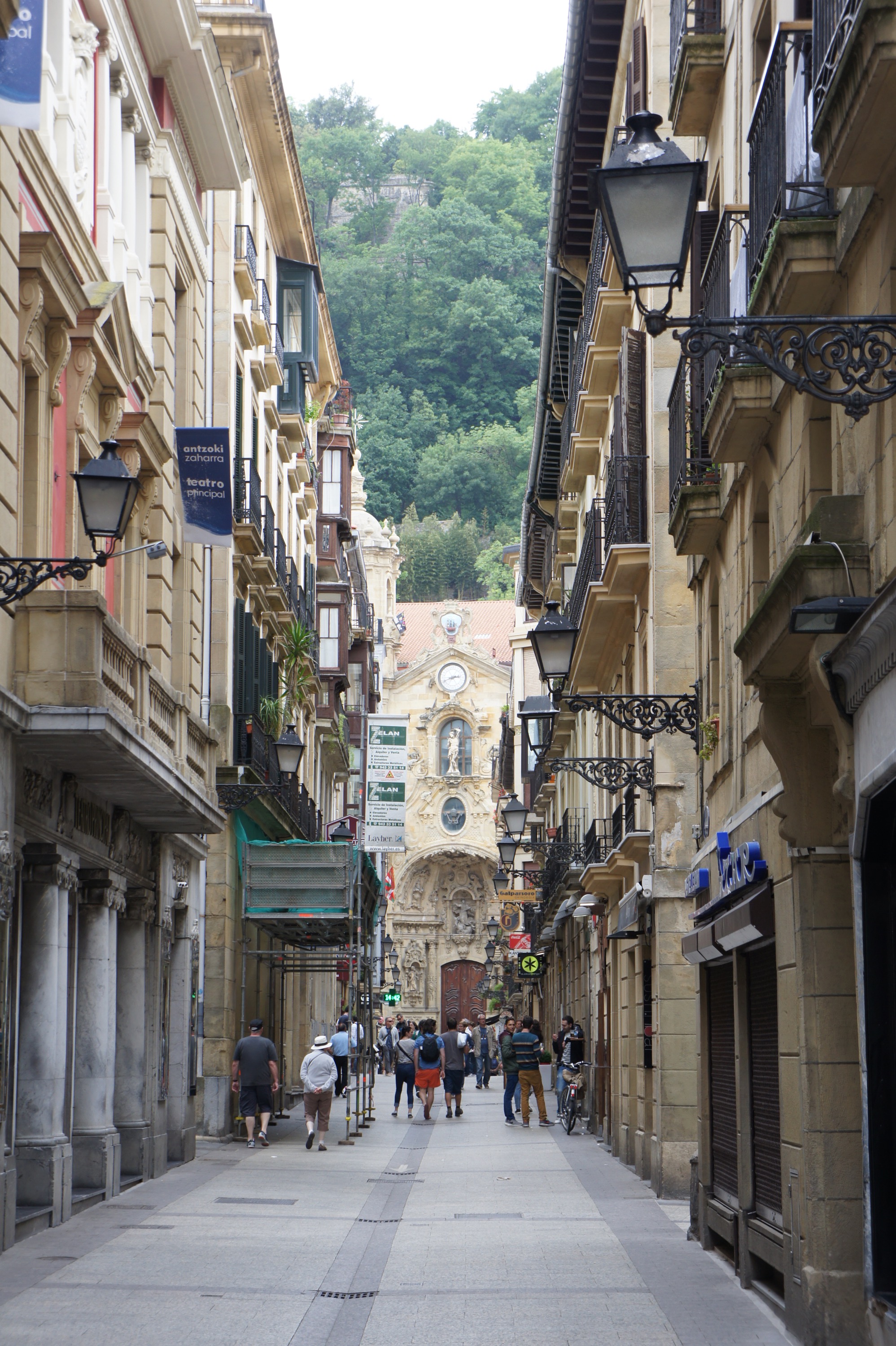 バスクとはバスク料理専門店アバスク イチャスエタメンディ-ABASQUE Itsas eta Mendi