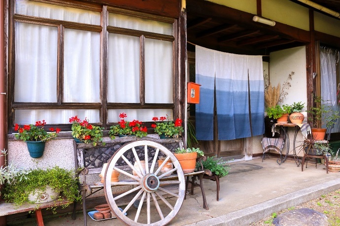 築250年、アンティーク級古民家！門のある庄屋屋敷 京都府船井郡京丹波町株 中川住研