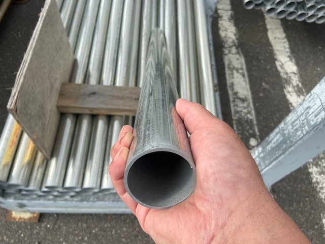 軽トラが小さなログハウスに！自作キャンピングカーの魅力と作り方を紹介キャンプ・アウトドア情報メディアhinata