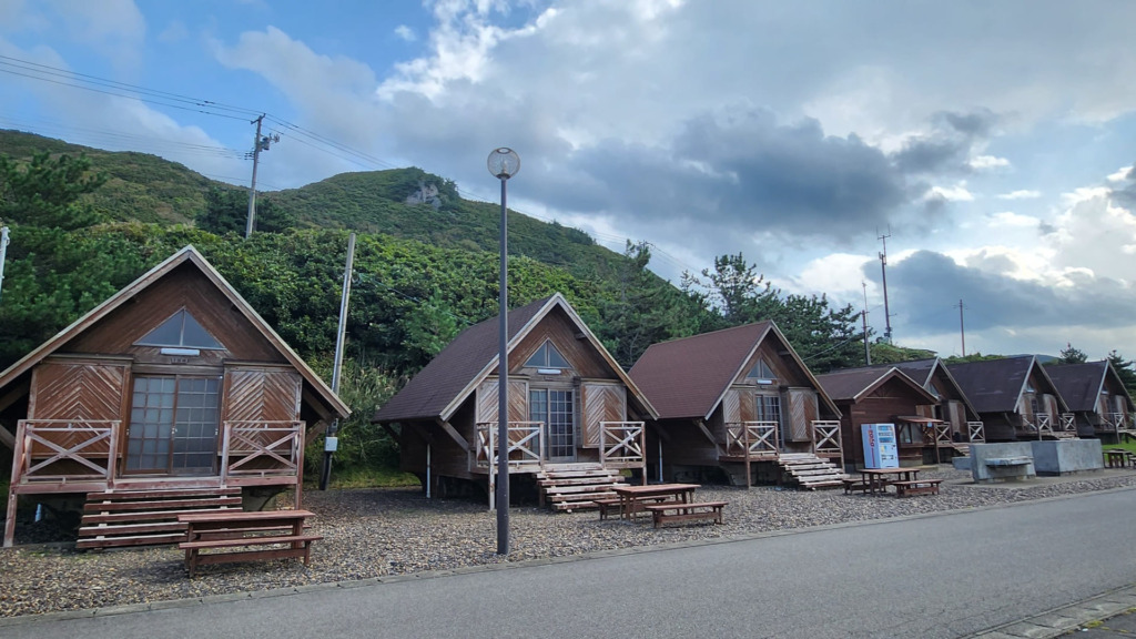脇元海辺ふれあいゾーン バンガロー - Time Trip Tsugaru 青森県津軽地域観光情報サイト