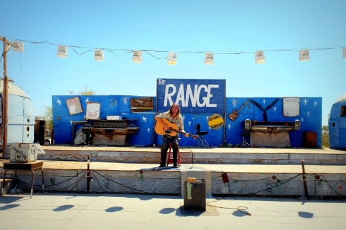 不思議な街☆スラブシティのイーストジーザスと美味しいメキシカンサンディエゴタイムからユタ南部へ〜レッドクリフのある風景