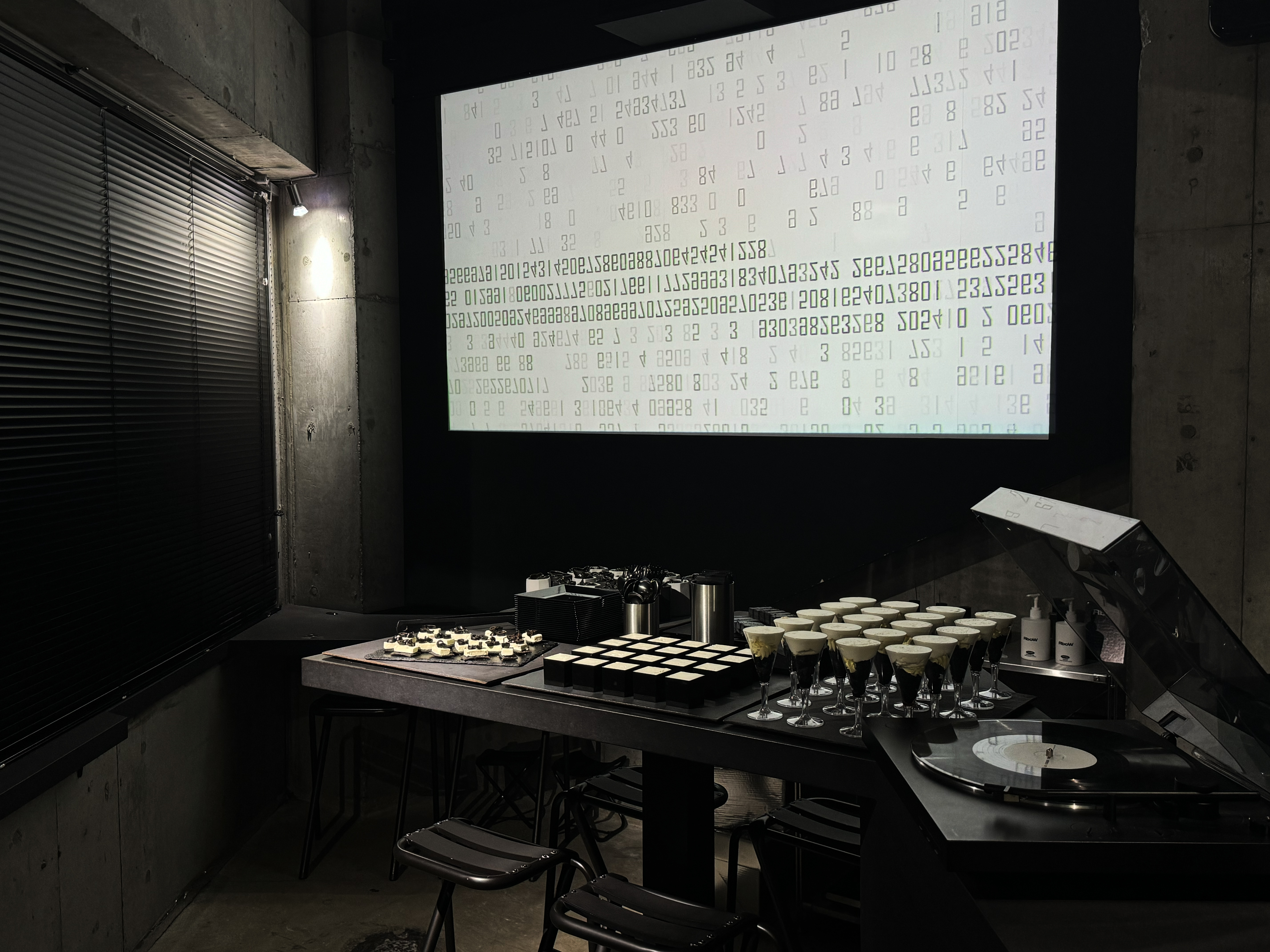 SHIRO 渋谷ヒカリエ ShinQs店がカフェスペースを併設して移転オープン新製品情報SHIROオフィシャルサイト