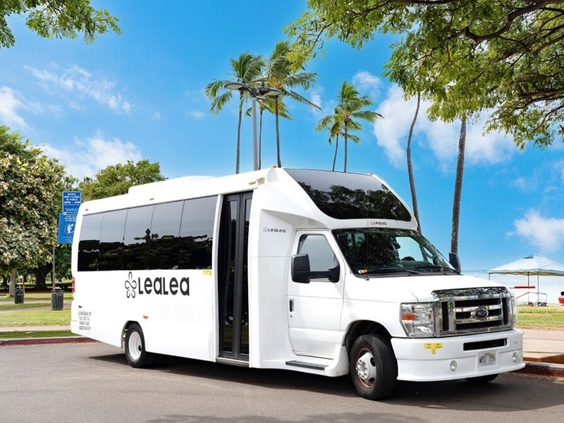 ホノルル空港、名称変更 ダニエル・K・イノウエ国際空港に