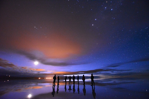 ウユニ塩湖の写真素材写真素材なら「写真AC」無料 フリー ダウンロードOK