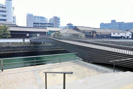 出島表門橋 - Ney & Partners Japan