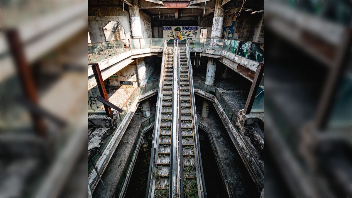 フォレオ枚方: 廃墟ショッピングモールの現状TikTok