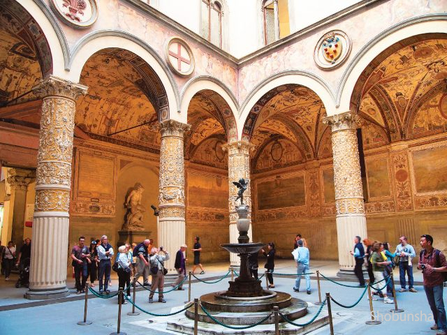 シニョリーア広場フィレンツェ歴史地区- ツアーとアクティビティエクスペディア