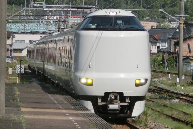 チケットレス特急券のメリット・デメリット: 春日出旅行社広報部