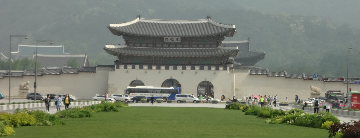 景福宮で華やかな守門将交代を見学旅行記事emoエモ- 旅メディア