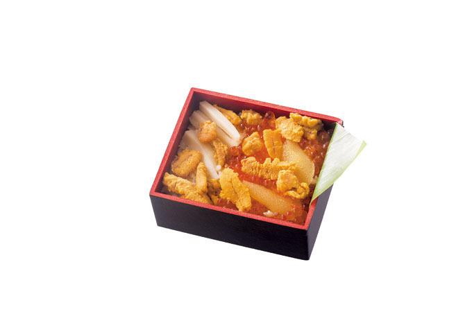 東京駅「おにぎり弁当」 500円 ～駅弁135年！「駅弁」とは何か？ 1– ニッポン放送 NEWS ONLINE