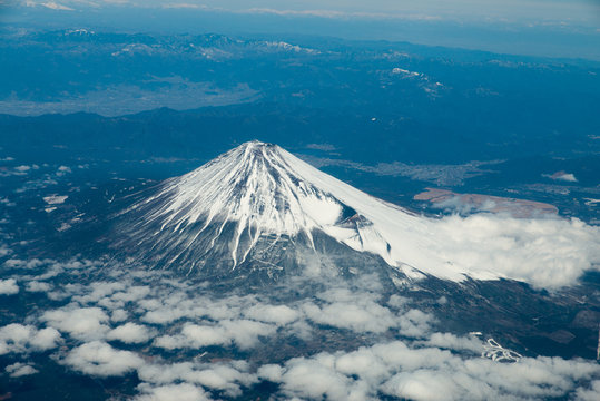 飛行機から見る富士山の絶景体験