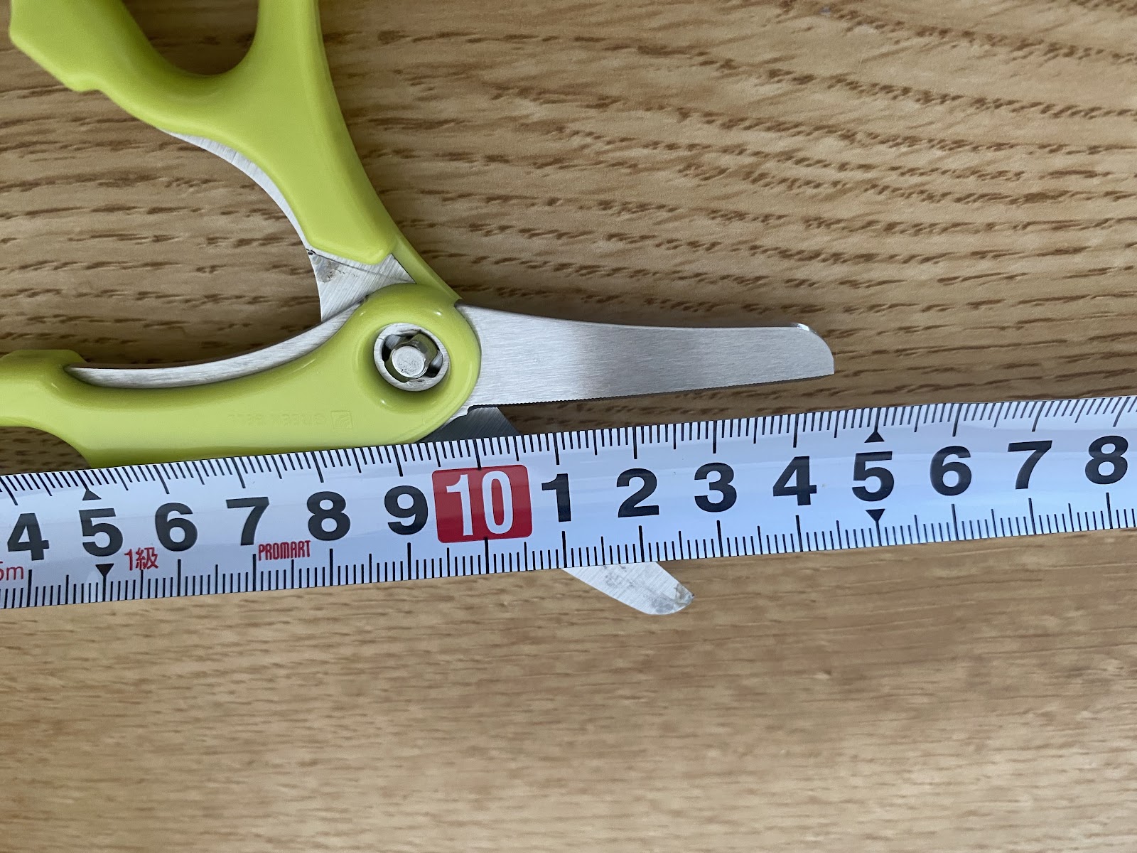 飛行機へのはさみの持ち込みは可能？スーツケースに入れるのは大丈夫？SORAHACK ソラハック