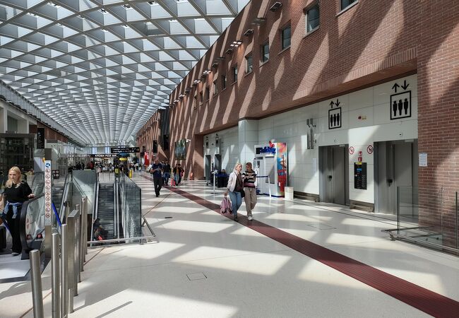 ヴェネツィア・テッセラ マルコポーロ 空港から水上バスで本島へ！ 2019年ヴェネツィア＆ウイーン旅行⑤- 新Ｙ'ｓクロニクル