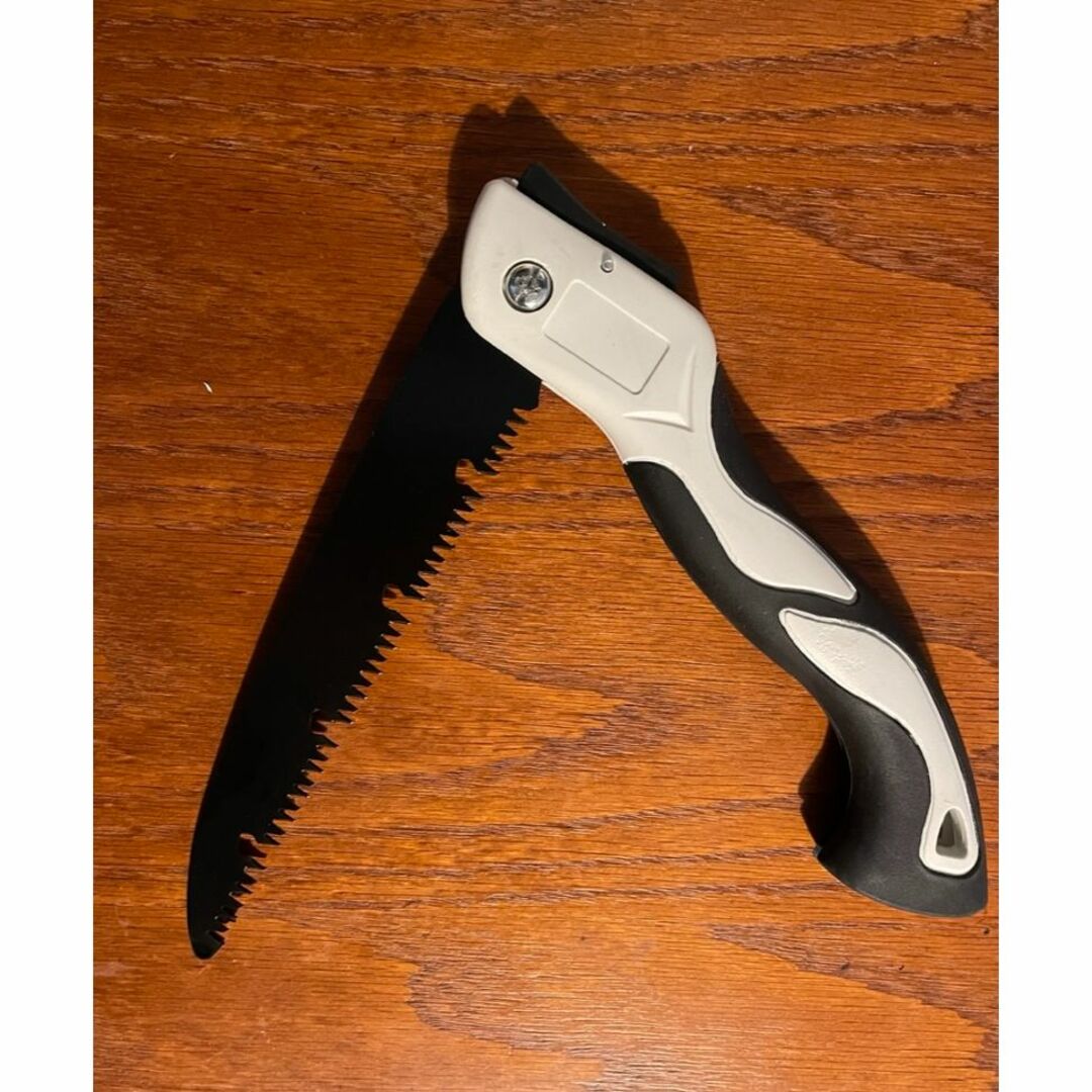 dショッピング 村の鍛冶屋 折りたたみ式ポケットソー 鋸 PURPLE アルミカラビナ付 MADE IN JAPAN キャンプ・アウトドア・木材に最適カテゴリ：のこぎりの販売できる商品村の鍛冶屋351B0CTSB4QD7 ドコモの通販サイト