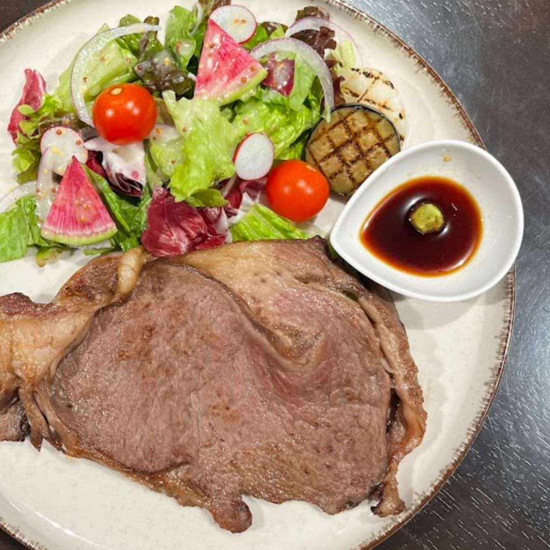 注目の人物 “旅サラダガール”広瀬未花の憧れボディに熱視線 カメラ女子・ヨガインストラクターとしても活躍 - モデルプレス