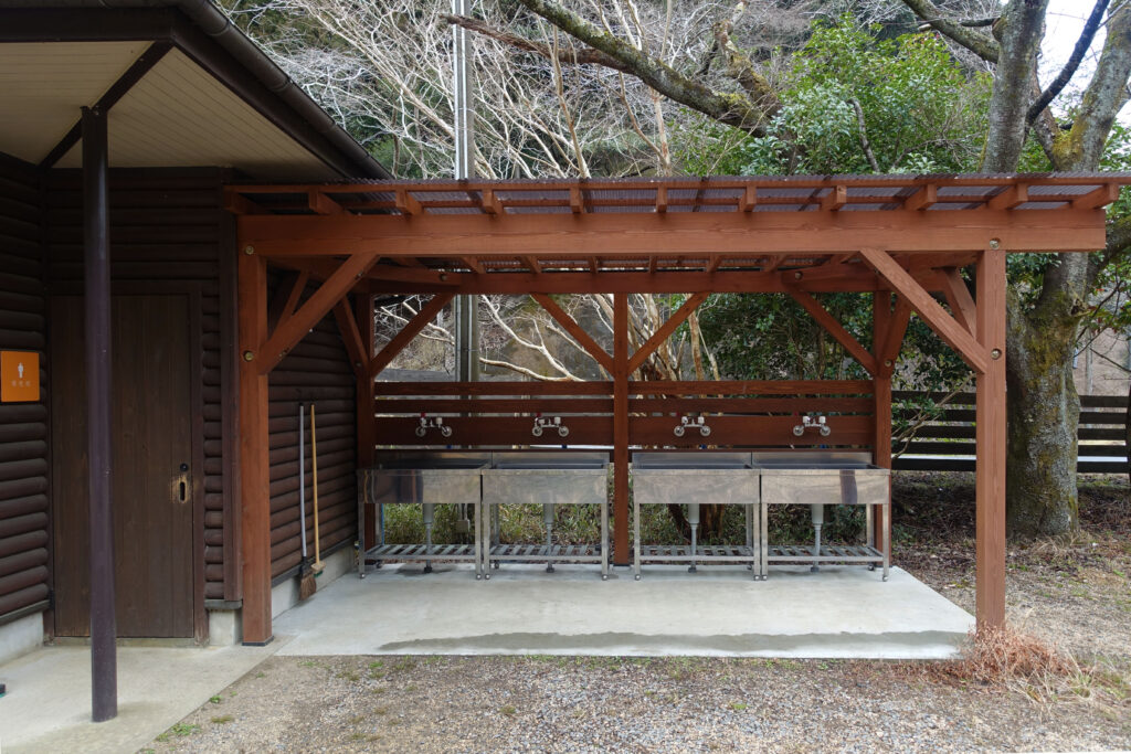 かぶとの森テラス ソロキャンプを林間フリーサイトで楽しむJEKKINO.COM