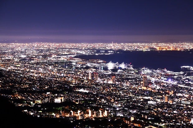 神戸 六甲山の1000万ドルの夜景 2023年12月13日昆虫漂流記