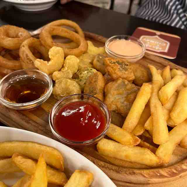 Taro.Iさんの口コミランチ ：ベルジアン ブラッスリー コート ルーヴェン アトレ品川店 - Retty レッティ日本最大級の実名型グルメサービス