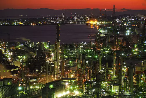 四日市ポートタワー - البحثX