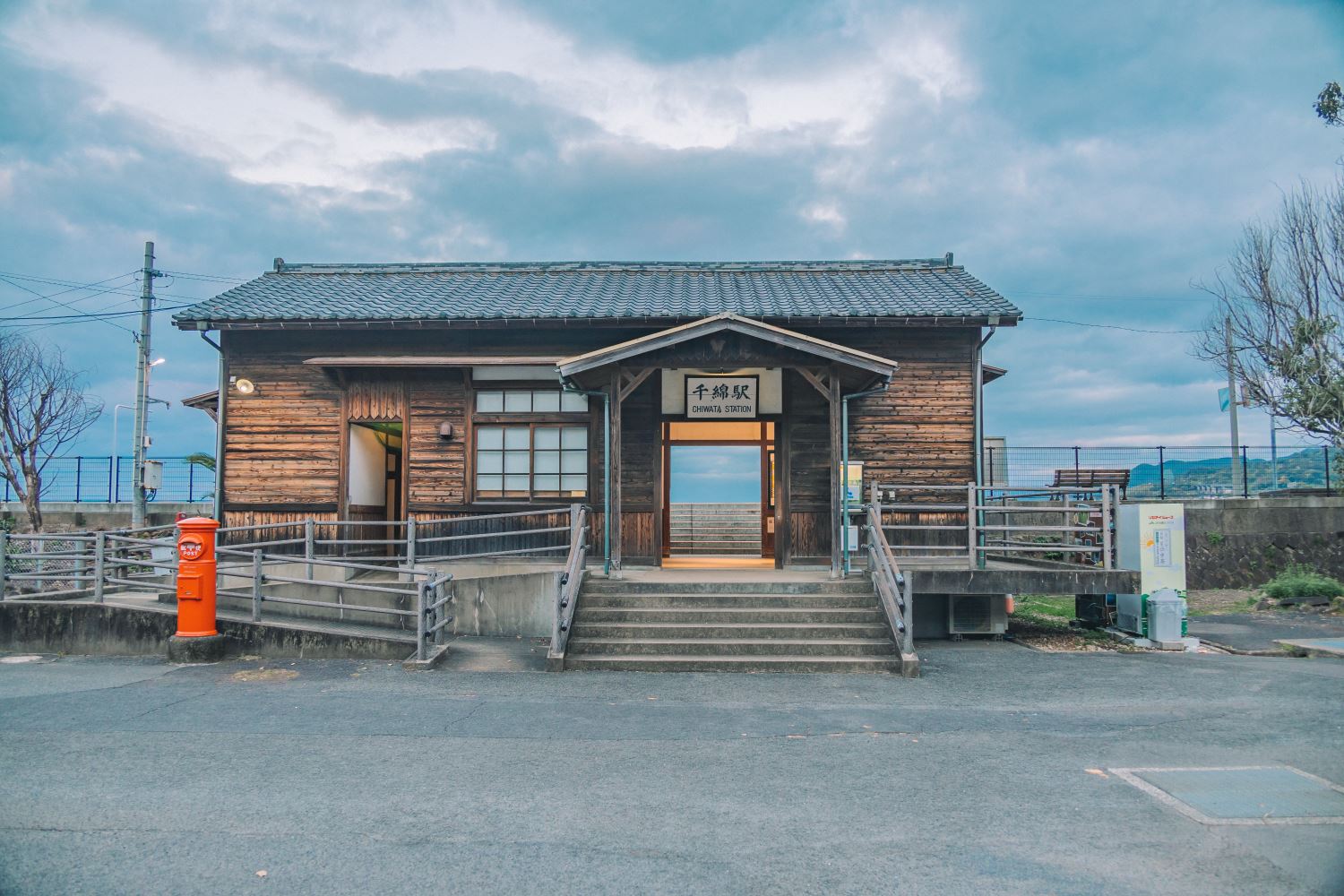 千綿駅海の見える駅