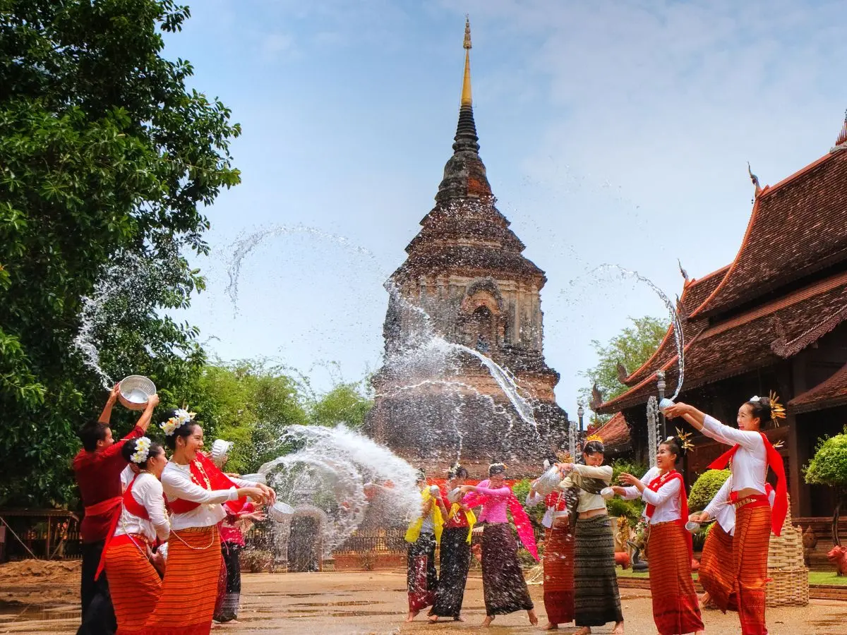 日本のタイ寺院でタイ気分！成田のワットパクナムへタイ人と参拝 - たびハピ