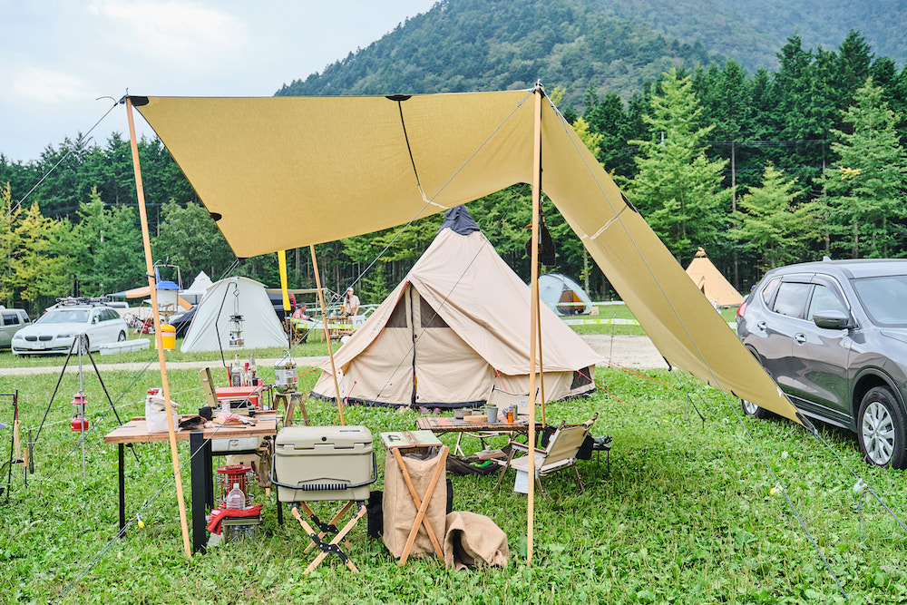 完全保存版 タープ泊マニュアルおすすめのタープや蚊帳、冬でも快適に過ごす方法TAKECAMP