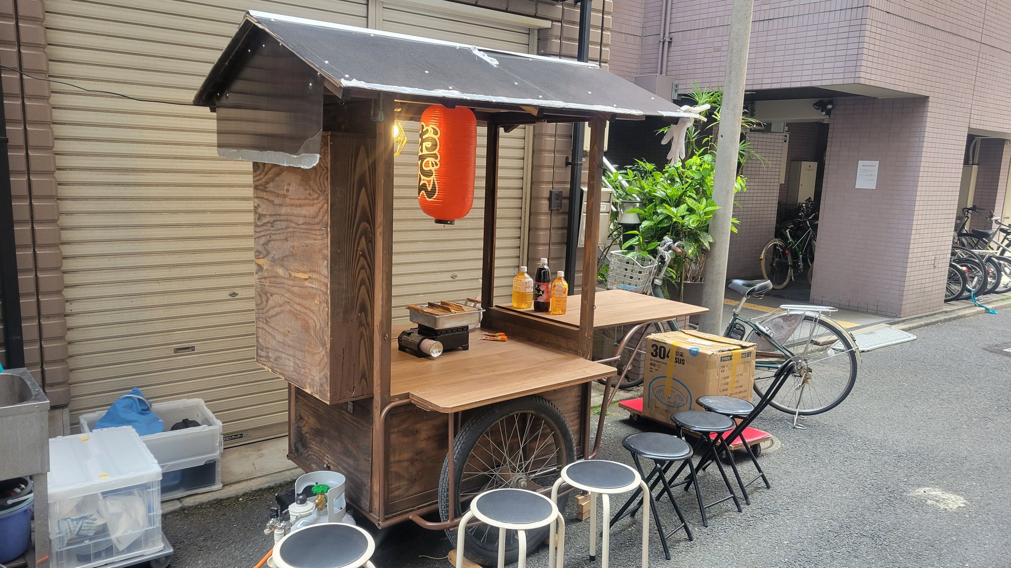 ブレーキ付き小型リヤカー ^^荷物の運搬に最適です✌中村輪業カーゴバイクcargobike前二輪自転車前2輪自転車業務用三輪 自転車業務用3輪自転車貨物自転車移動販売自転車リヤカーリアカーリヤカー屋台
